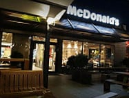 Mcdonald's Aranjuez inside