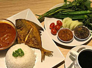 The Lengkuas Cafe food