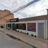 Pinha's Point Dentro