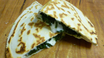 Piadina Dorina food