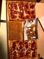 Pizza Hut food