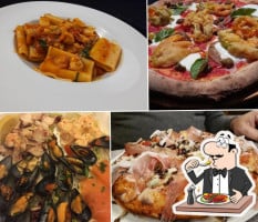 Caruso Pizzeria Con Cucina food