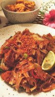 Camile Thai food
