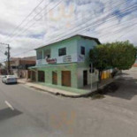 Roberiu's Exterior