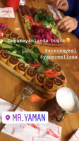 Mr Yaman Çiğköfte food