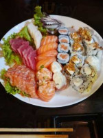 Iemaki Sushi inside