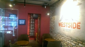 Westside Cafe+bistro inside