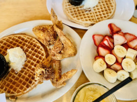Lolo's Chicken And Waffles food