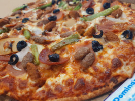 Domino's Pizza Sta Maria food