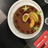 Le 18 Comida