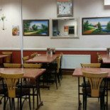 Wenlock Cafe Dentro