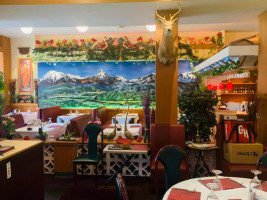 Nepal House Restaurant Bar food