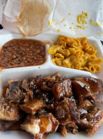 Mcinnis's 12 Bone Bbq food