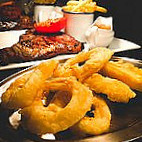 Hickorys Smokehouse Grill food