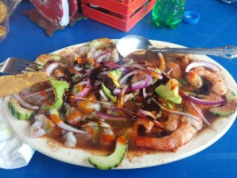 Mariscos El Mananin food