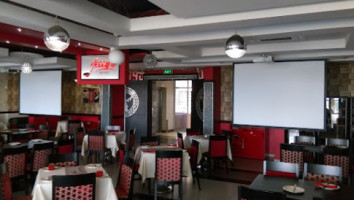 Jessy's Bistro inside