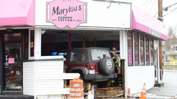 Marylou's News outside