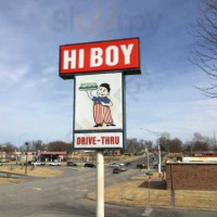 Hi-boy Drive-in outside
