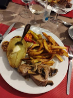 Auberge Du Vieux Moulin 82240 Puylaroque food