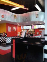 Teddy's Bigger Burgers Iowa City inside