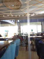 Vento Cafe inside