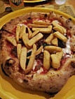 Pizze In Piazza food