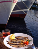 La grillerie de sardines food