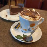 Petit Cafe Nourriture