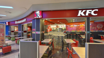 Kfc Plenilunio inside