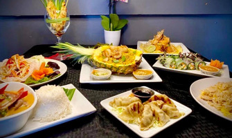 Pj Thai Cuisine food