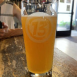 Odd13 Brewing Comida