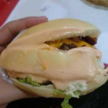 Dinos Burg Comida