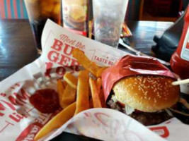 Red Robin Gourmet Burgers And Brews food