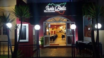 Isola Bella Pizzeria Cucina Siciliana inside