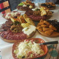 Etno Selo Nasa Avlija food