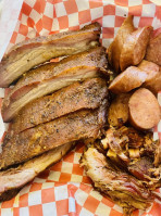 Sarge's Smokehouse Bbq food