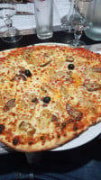 Pizzeria Di Roma food