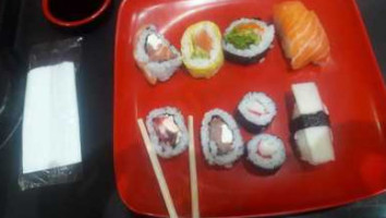 Gogo Sushi food