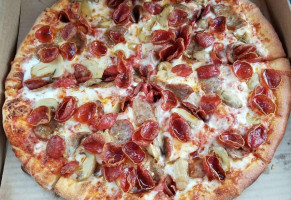 Marcos Pizza food