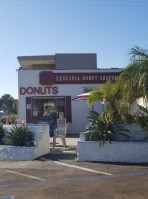Leucadia Donut Shoppe outside
