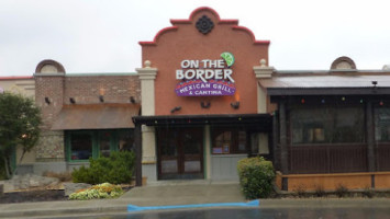 On The Border Mexican Grill Cantina Atlanta outside