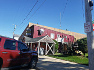 Farmer's Steakhouse outside