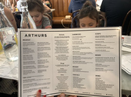 Arthur's Nosh Bar food