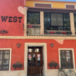 Hamburguesería Far West Exterior