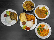 Banyan Ayam Penyet food