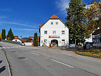 Spar Markt outside