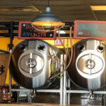 Browns River Brewing Dentro