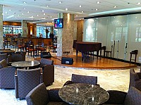 Piano Bar - Hotel Transamérica inside