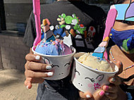 Baskin Robbins food