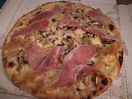 Pizzeria Gioeni food